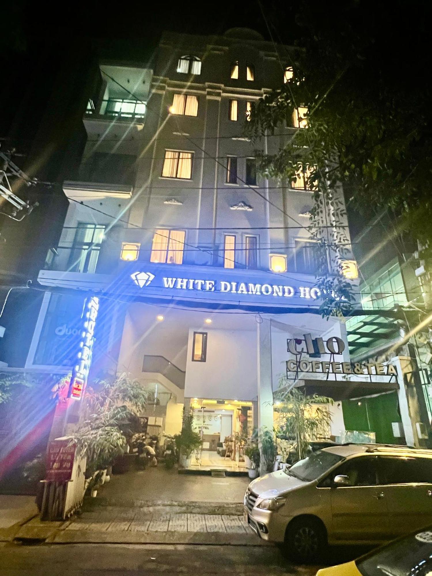 White Diamond - Airport Cidade de Ho Chi Minh