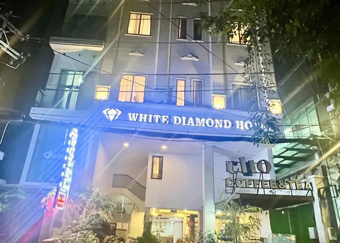 White Diamond Airport Hotel