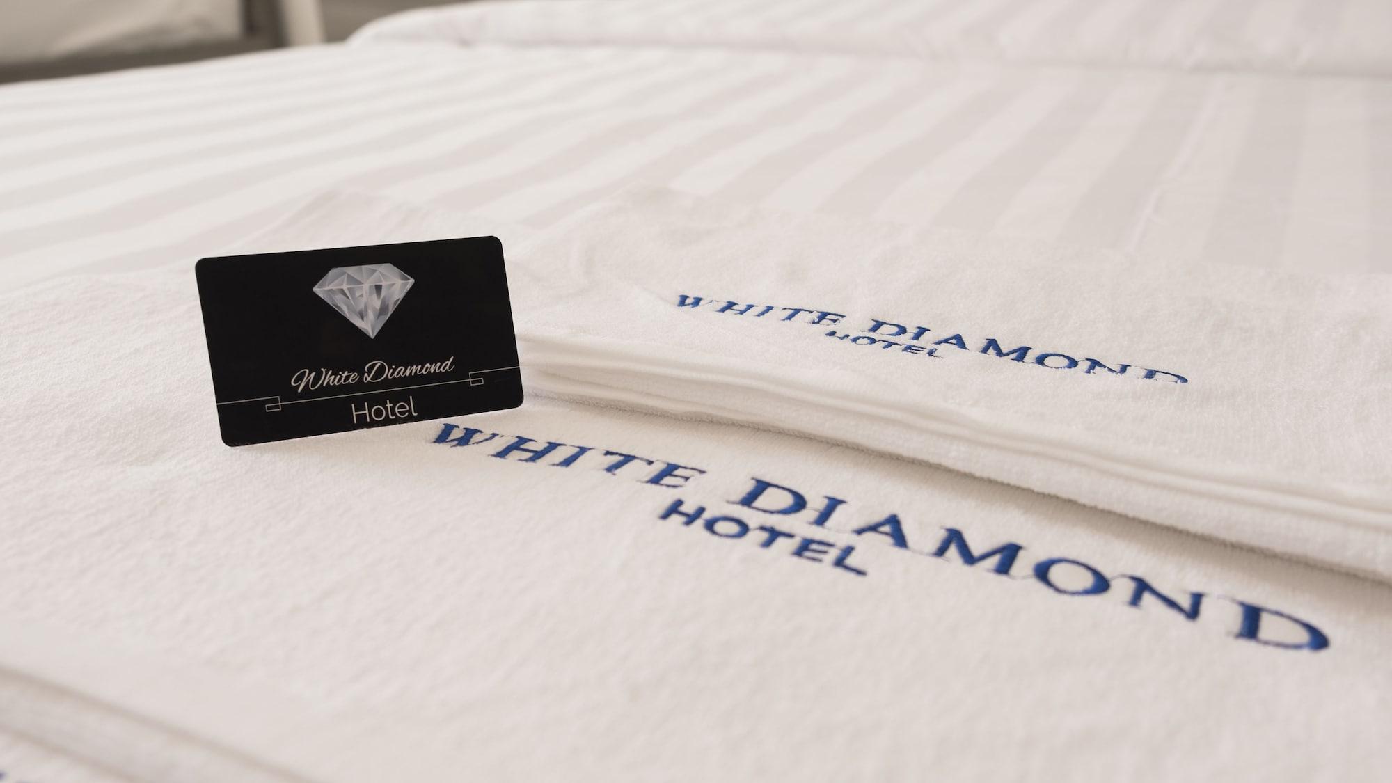 Hotel White Diamond Airport