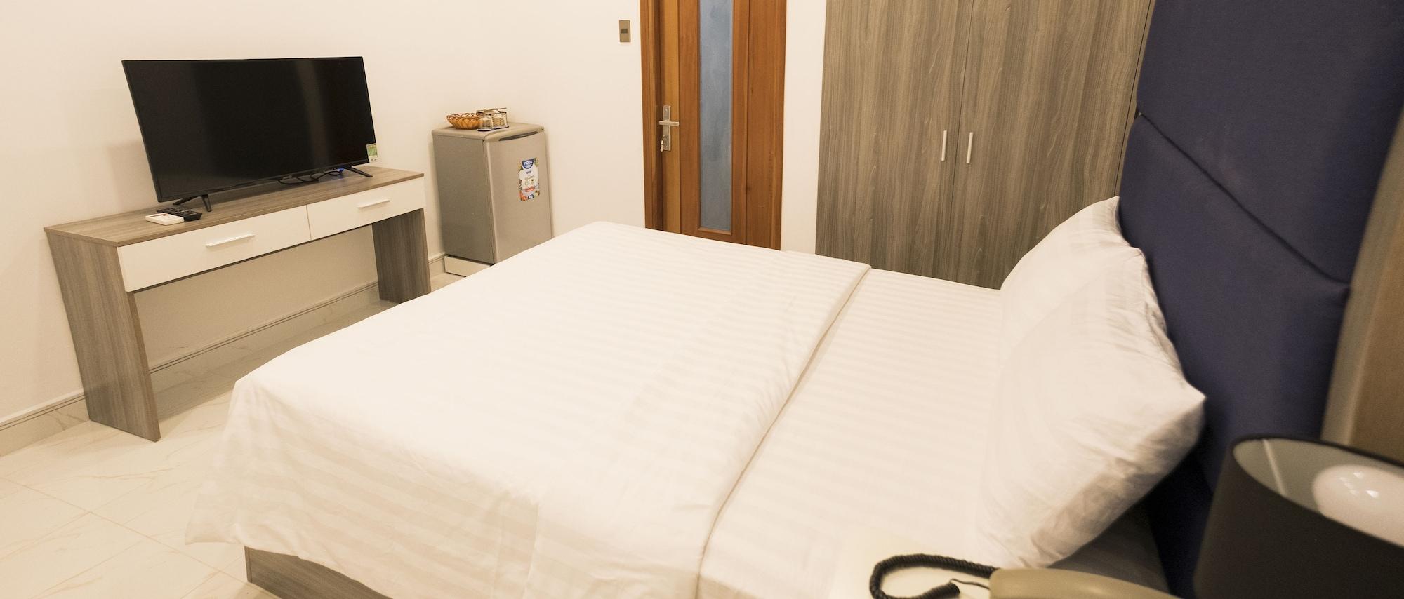 Hotel White Diamond Airport 3*
